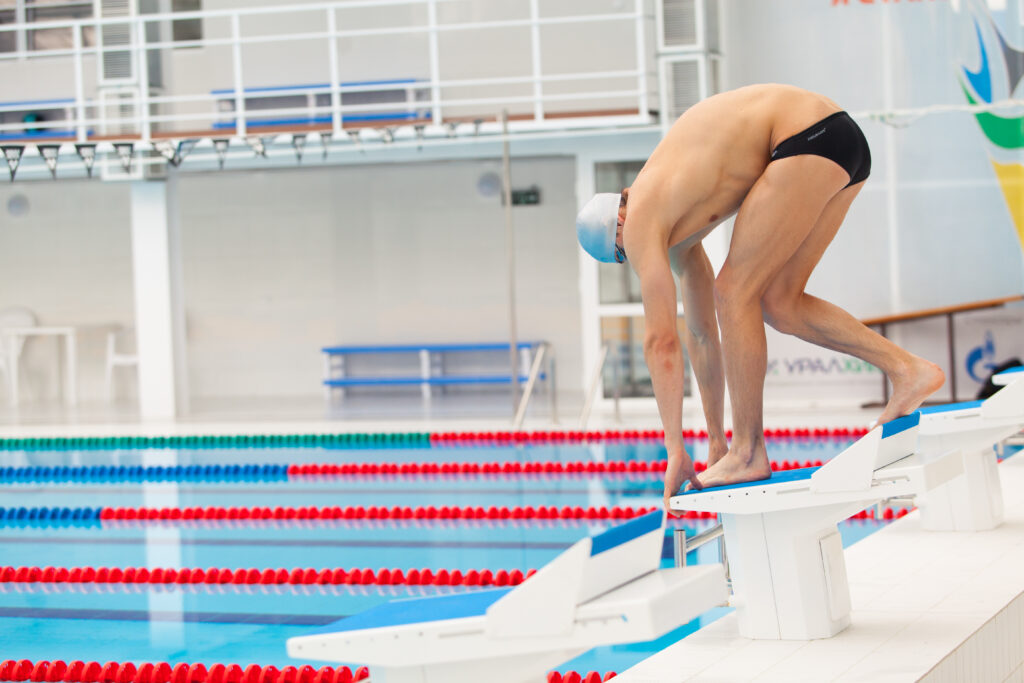 training for explosive swimming start